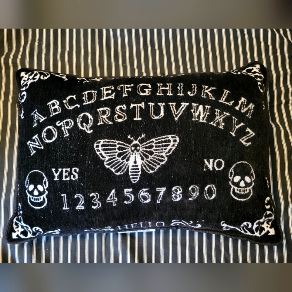 halloween decor pillow